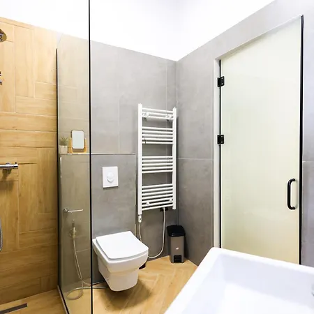 Grandstay Center