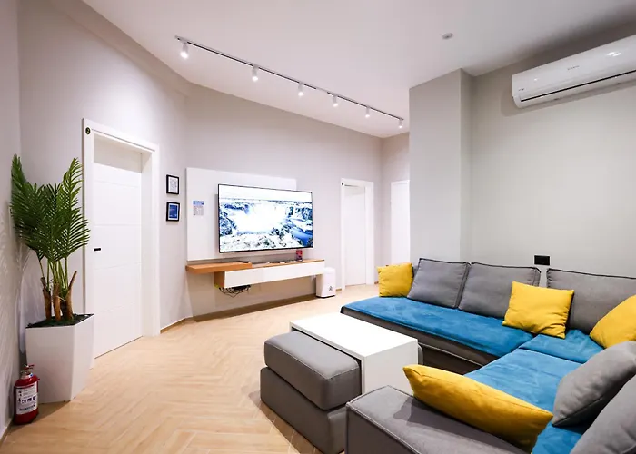 Grandstay Center Szálloda *