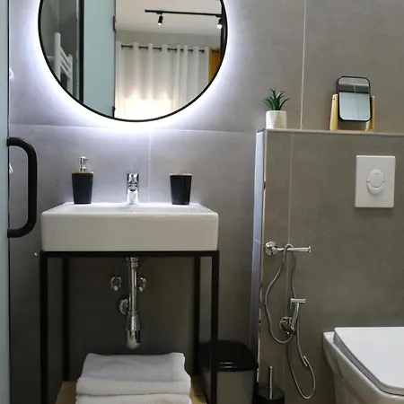 Grandstay City Center Hotel Durrës