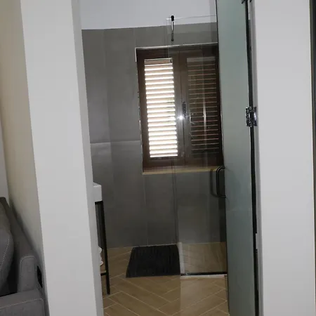 Grandstay City Center *