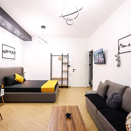 Grandstay Center Durrës