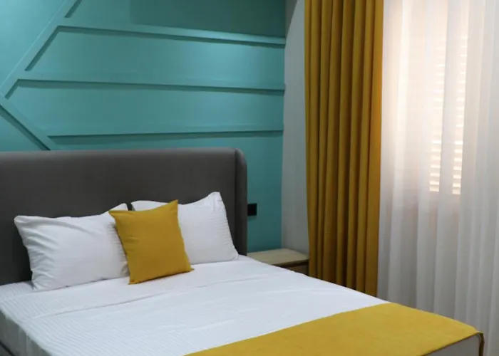 Grandstay Center Hotel *