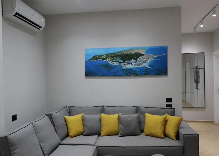 Hotel Grandstay Center