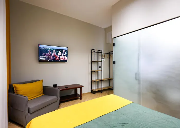 Grandstay Center Hotel