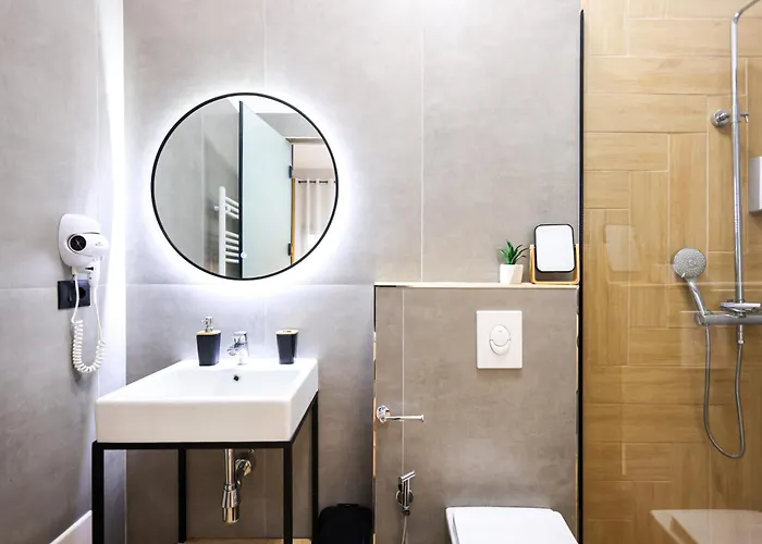 Grandstay Center * Durrës