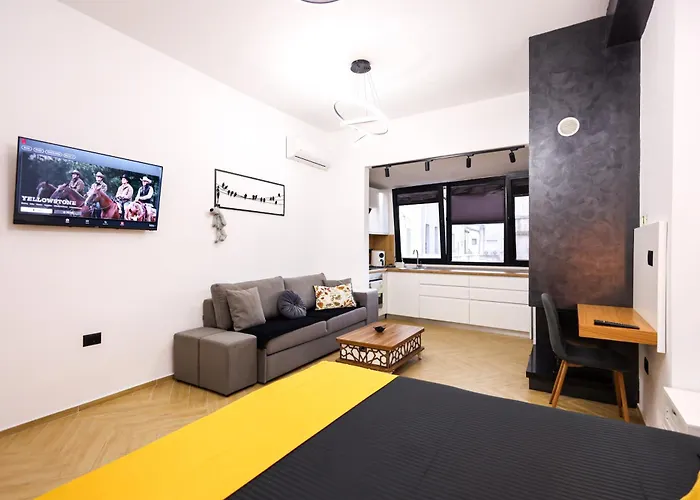 Hotel Grandstay Center *